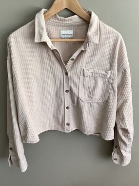 American Eagle Cropped corduroy jacket/shirt